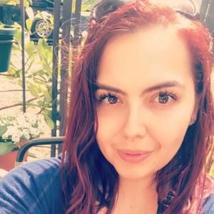 Meet your Posher, Deanna